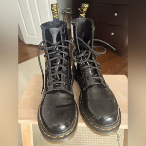 Dr. Martens black patent leather lace up boots women’s